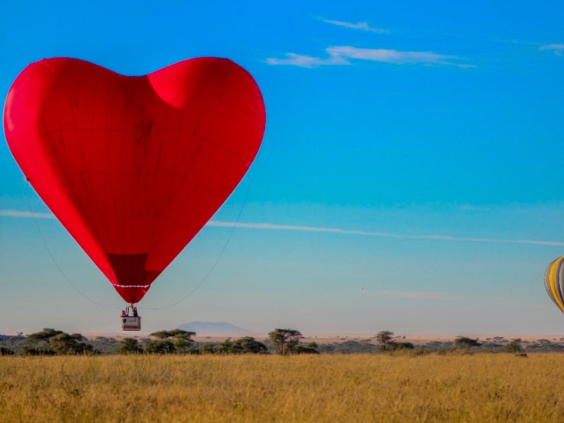 Miracle Experience Heart Shaped Balloon during Honeymoon from the Sky 
