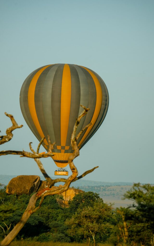 Hot air balloon over the skopjes