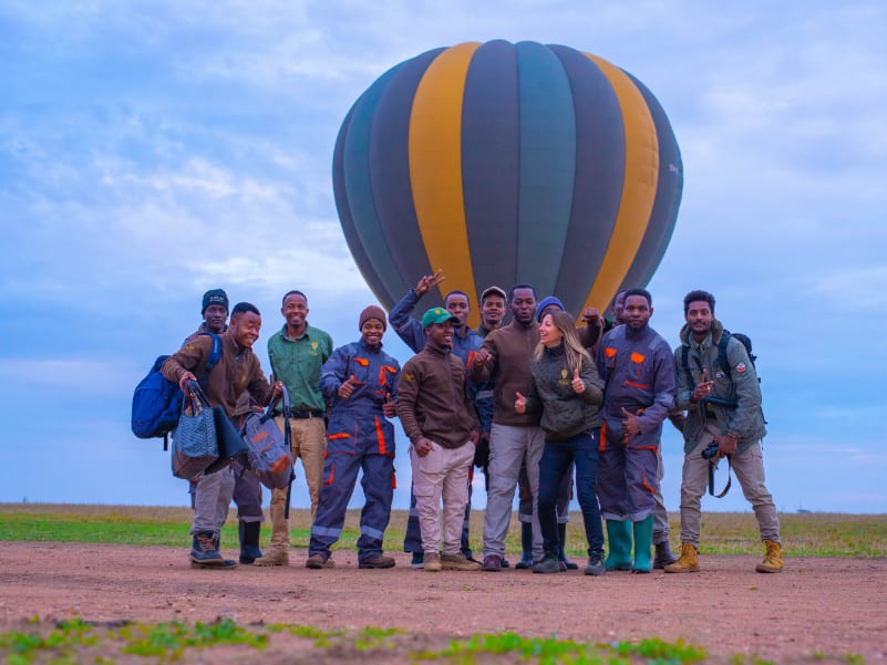 First female pilot Rosa Parera in Serengeti with the Crew